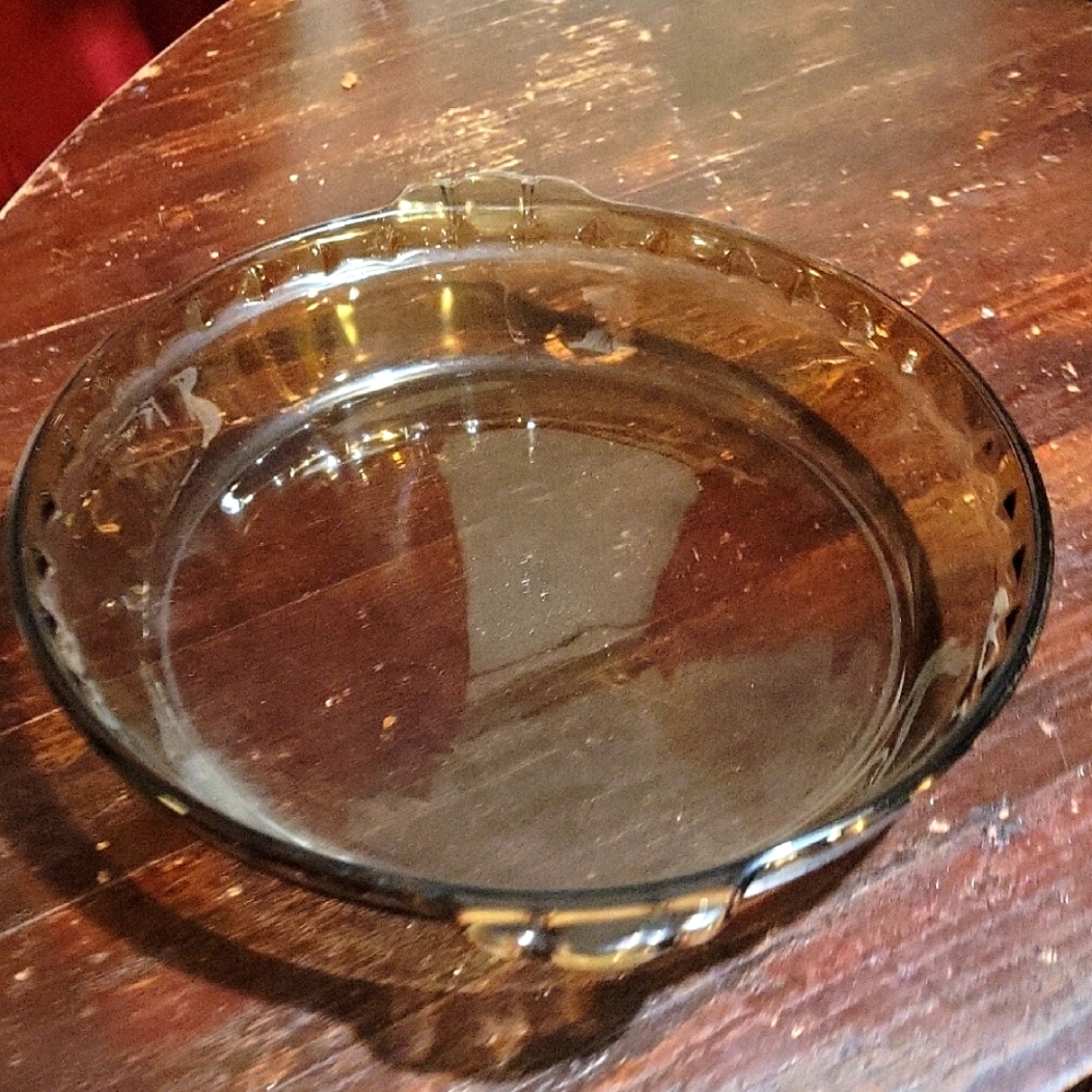 Vintage PYREX #229 Amber Crimp Edge Glass Deep Pie Dish Round 10 x 2 Inch